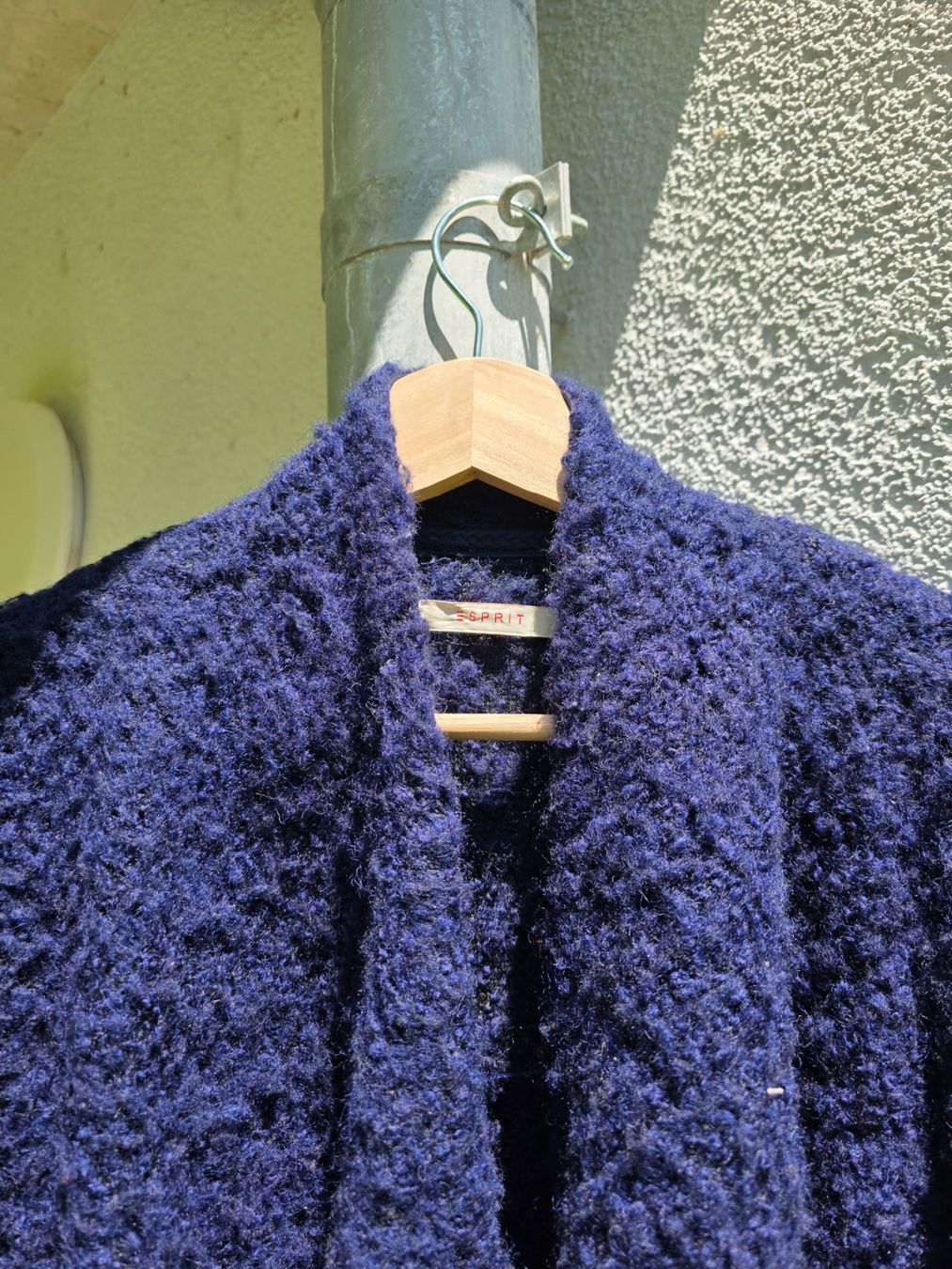 Esprit Mäntel: Blauer Mantel / Manteau bleu – Gebraucht aus Chevroux von giu_vmw7 1
