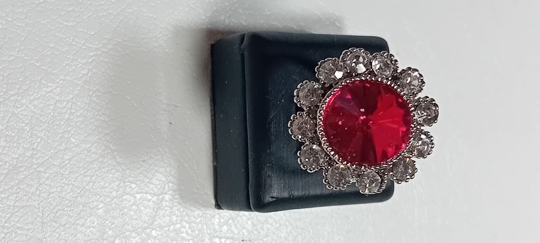 Ringe: ring modeschmuck mit echt kristall – Neu (gemäss Beschreibung) aus Basel von bij_5hqd 1
