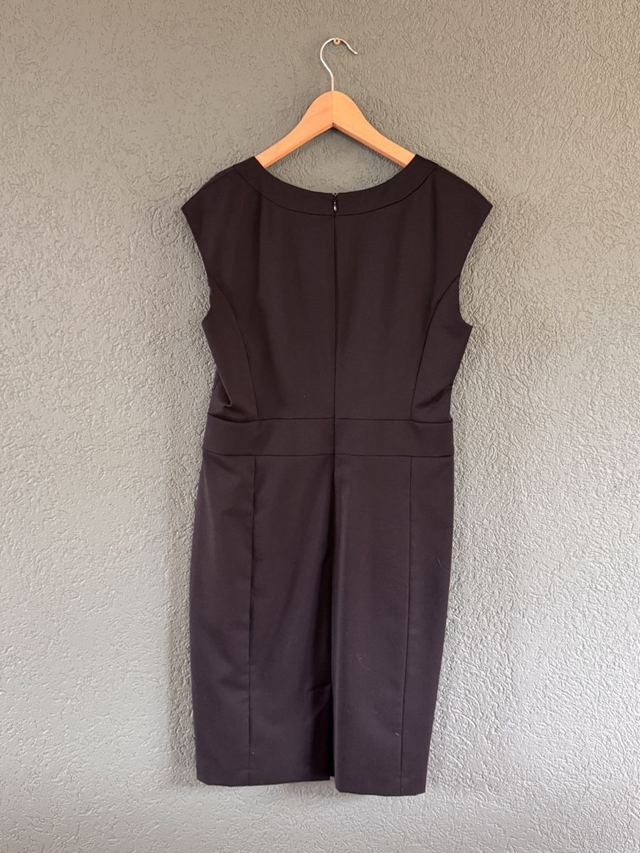 Caroll Kleider: CAROLL / Robe noire – Neu (gemäss Beschreibung) aus St-Prex von DealsByMom 1