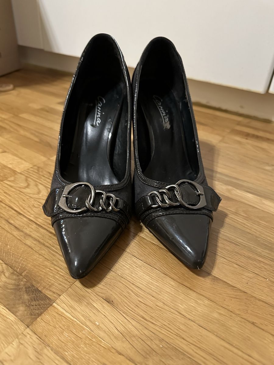 Scarpe da donna: Pumps – Usato da Volketswil venduto da ben_9s6x