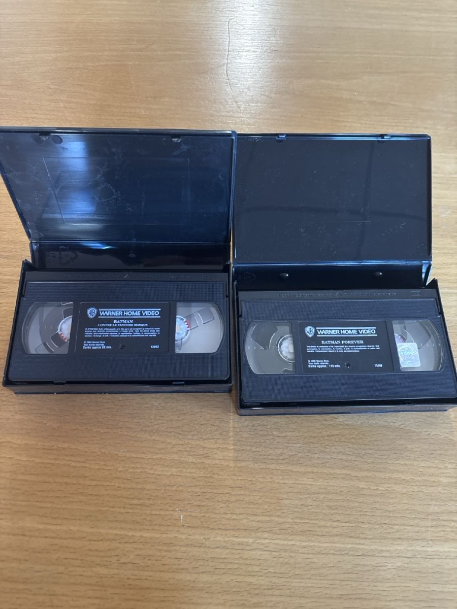 Tutti i VHS: Lot 2 cassettes VHS Batman – Usato da Les Brenets venduto da moe_ym8r 2