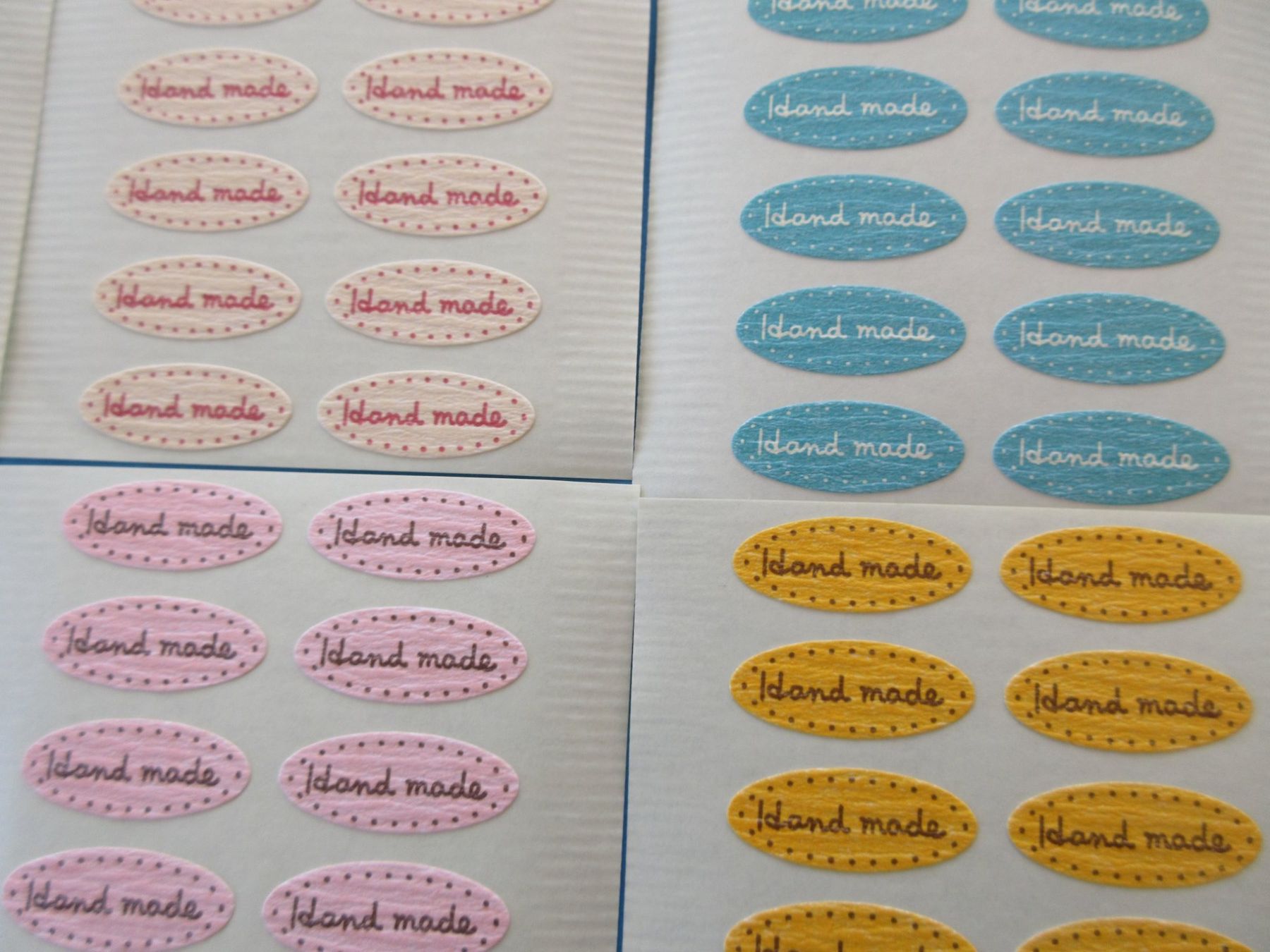 Sticker: 2000 "Handmade" stickers/Aufkleber New/neu! – Nuovo (secondo la descrizione) da Goldach venduto da mamakotzi 2