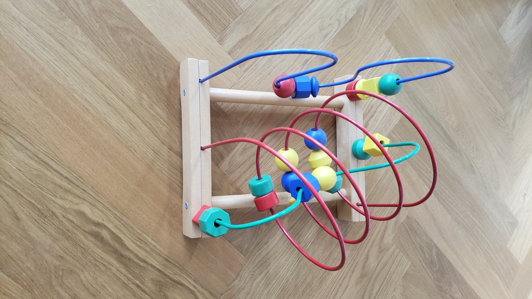 Spielzeuge: Holz Motorikschleife – Gebraucht aus Basel von mou_bs 3