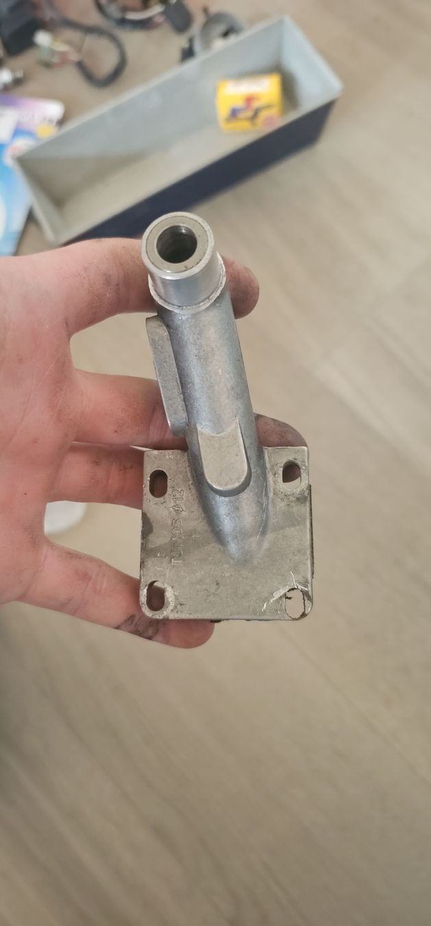 Tomos Parti ricambio per ciclomotori: Ansaugstutzen Tomos – Usato da oberschrot venduto da yve_7tjx