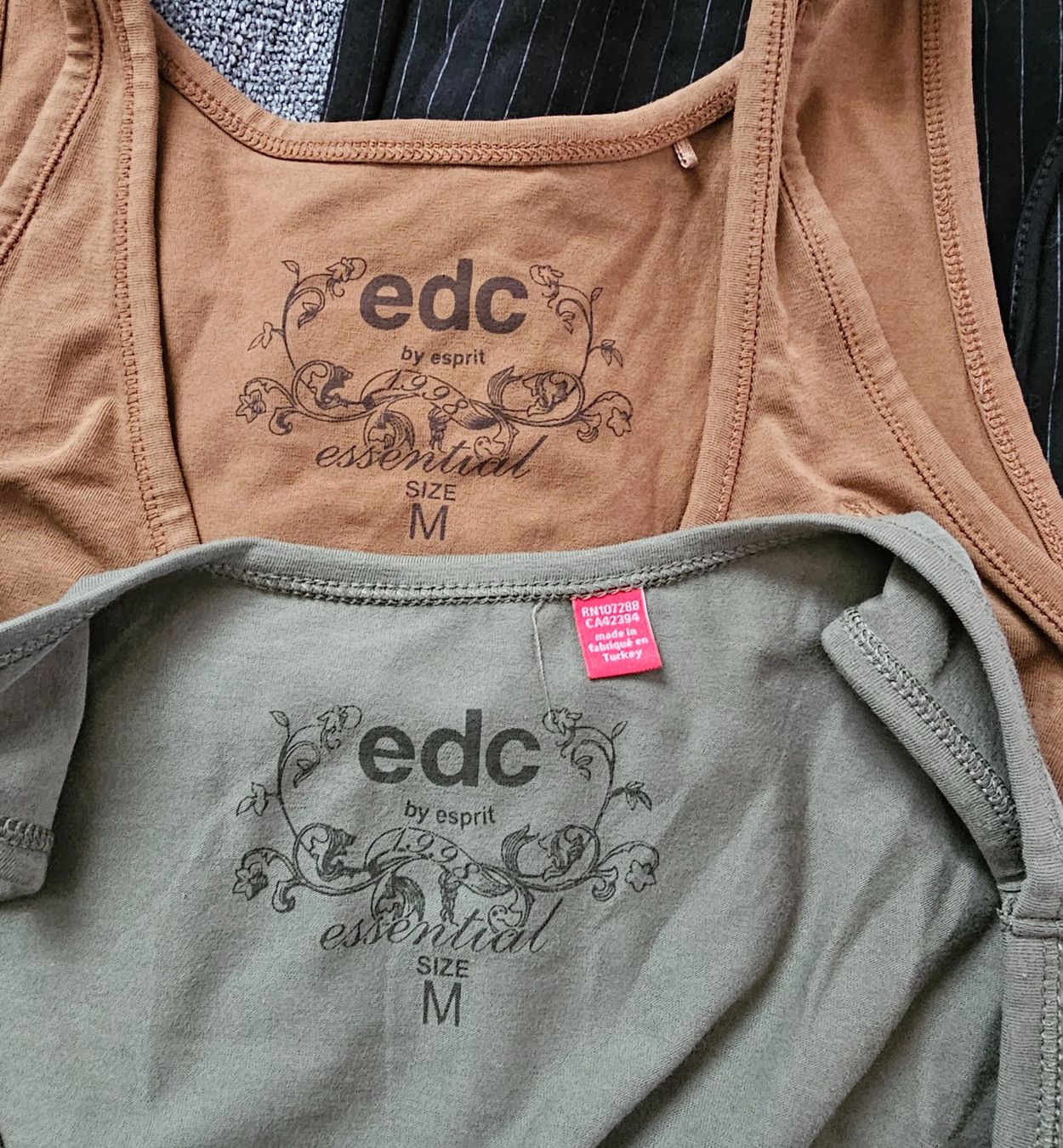 Esprit Lotti di vestiti: Marken Paket Gr. M/L Basic Business Chic Esprit + ONLY – Usato da Füllinsdorf venduto da Sunnebliemli7 2
