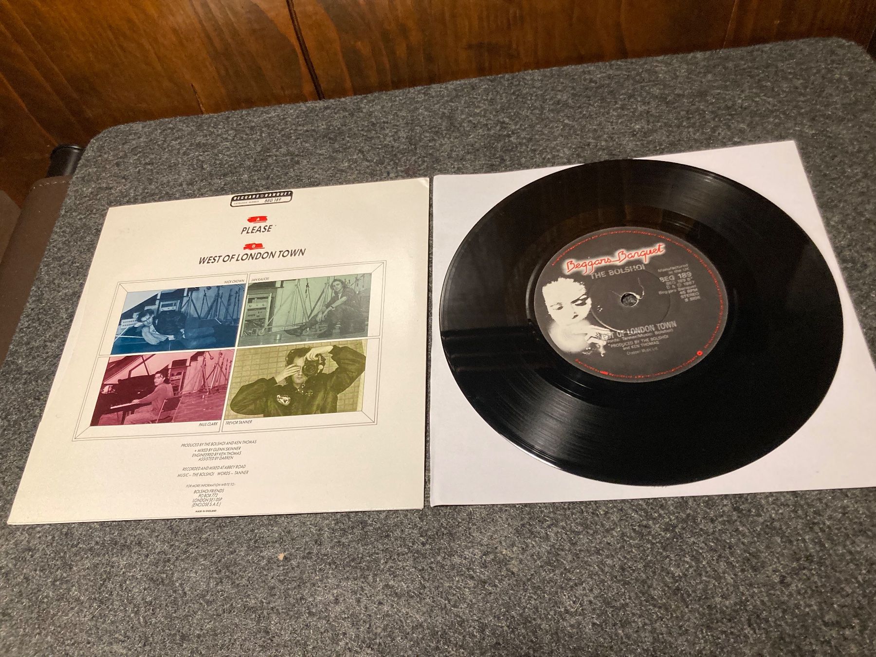 Schallplatten: The Bolshoi - Please (7") – Gebraucht aus Fribourg von Karushi 1
