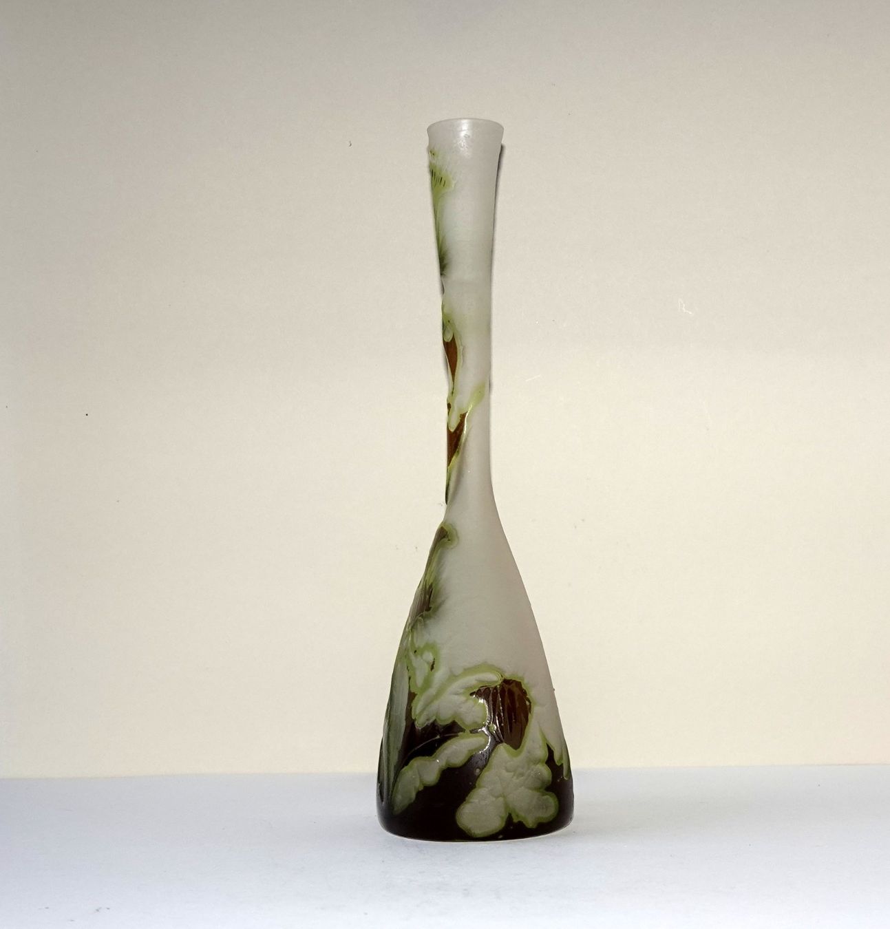 Emile Gallé Vasi & Recipienti: Gallè-Vase Soliflor – Usato da Brunnen venduto da brocundfloh 2