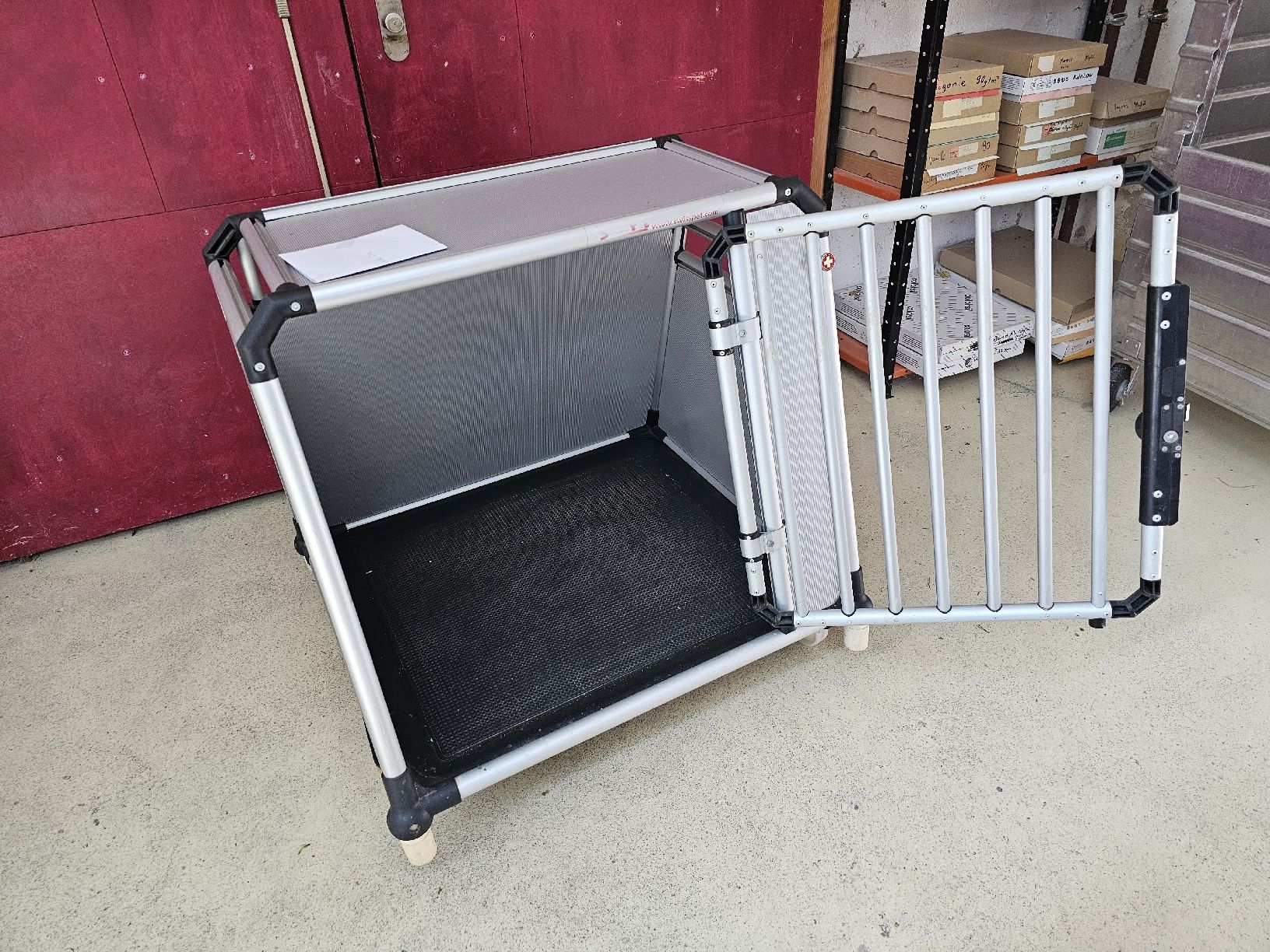 Gabbie, trasporto & Sicurezza: Alu-Hundebox – Usato da Meisterschwanden venduto da Hummer21 2