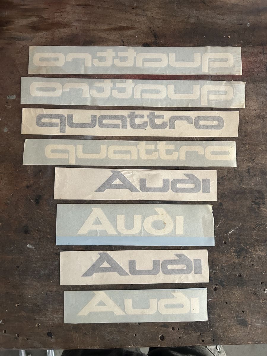 Sticker: Audi Quattro Stickersatz – Nuovo (secondo la descrizione) da Baden venduto da Knoepfel0