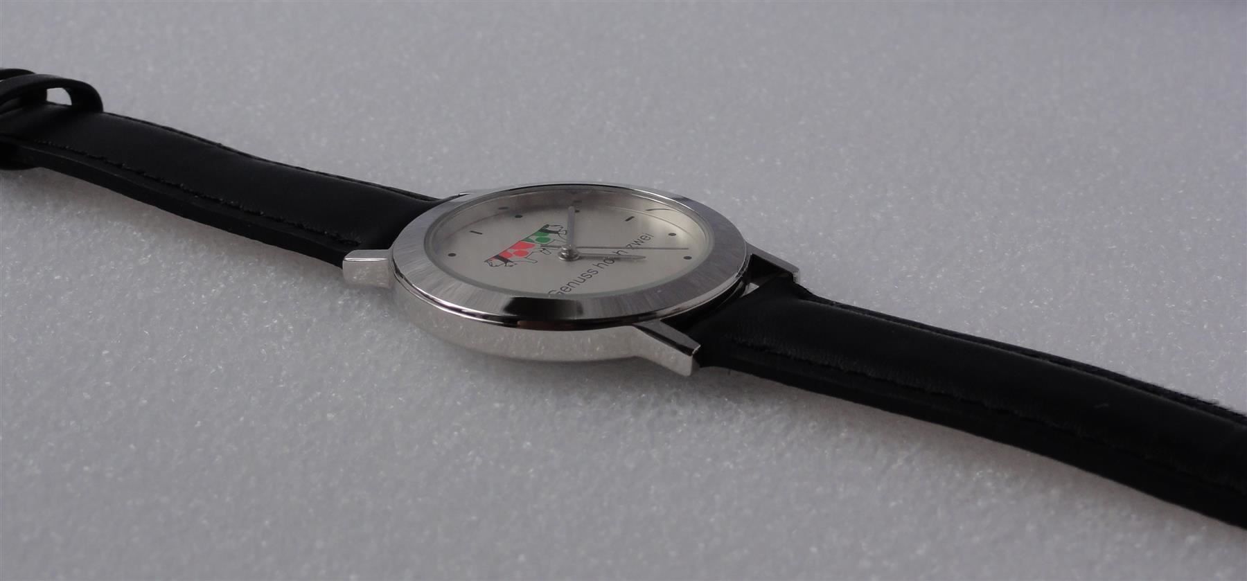 Armbänder & -reifen: Herrenarmbanduhr Lederband Uhrenbox – Neu (gemäss Beschreibung) aus Frauenfeld von ZAZ12 4