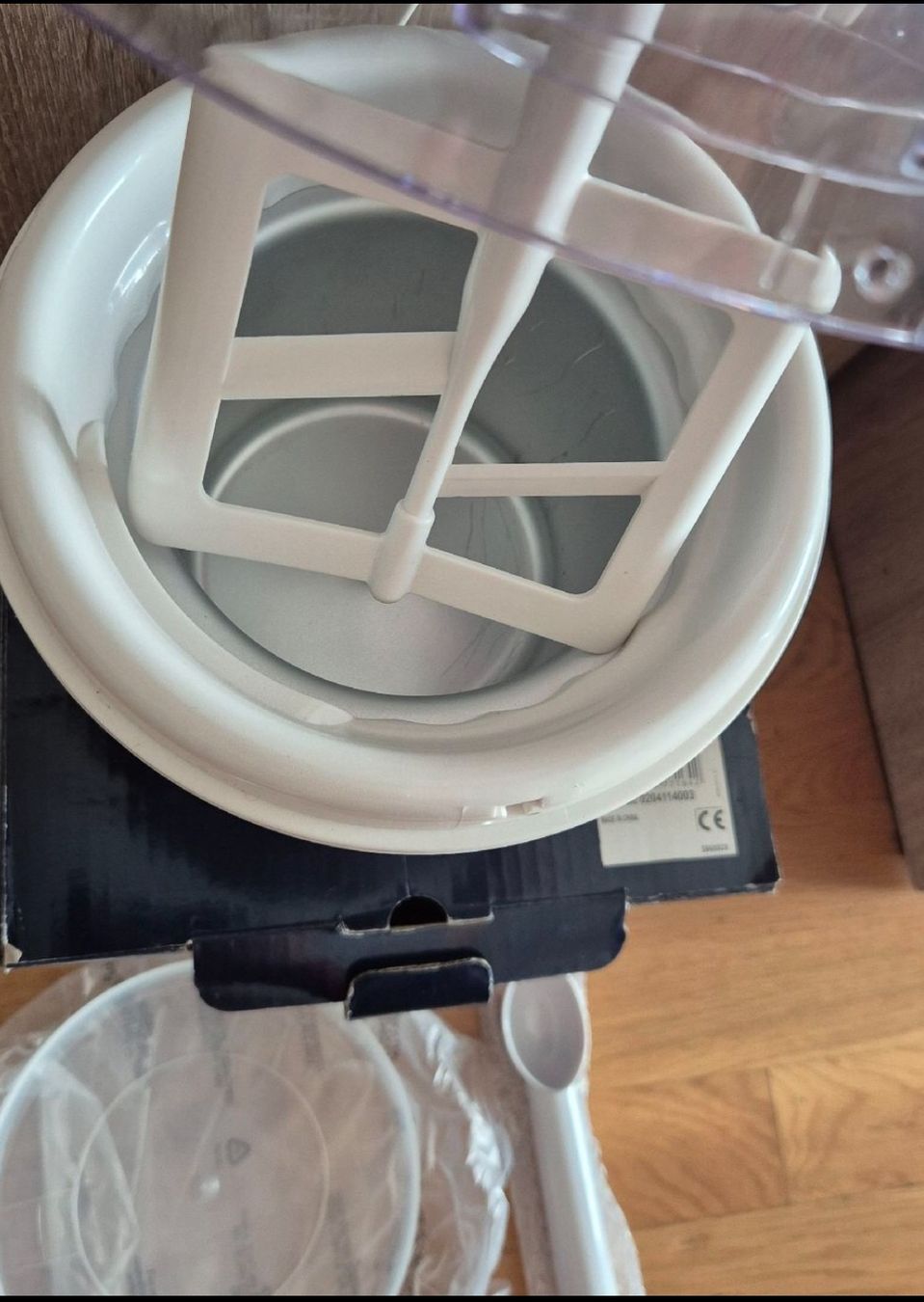 De'Longhi Appareils de cuisine: DeLonghi Eismaschine – D'occasion à Zürich par cha_ff58 2
