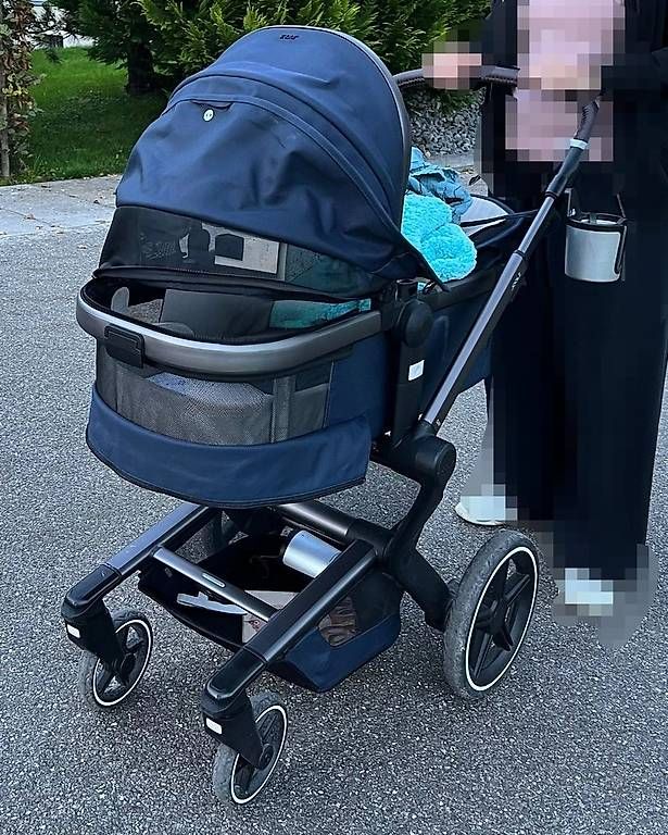 Joolz Carrozzine: Joolz Day+ mit viel Zubehör – Usato da Uster venduto da Jspyke