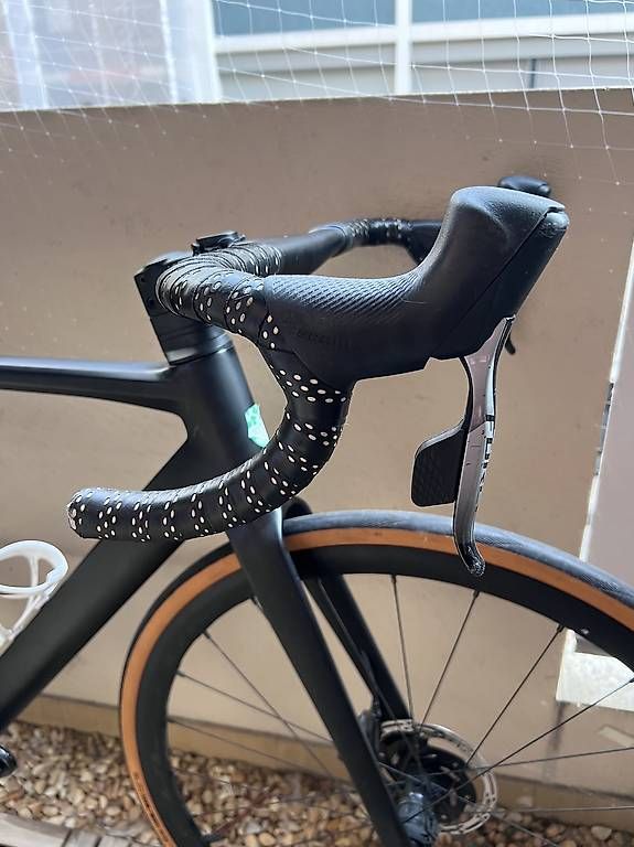 Biciclette: Vélo de route carbone – Usato da Genève venduto da mat_fd75 3