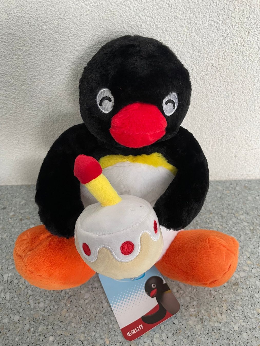 Giocattoli: PINGU mit Geburtstagskuchen – Nuovo e nell'imballaggio originale da Schaffhausen venduto da krokodilgena 3