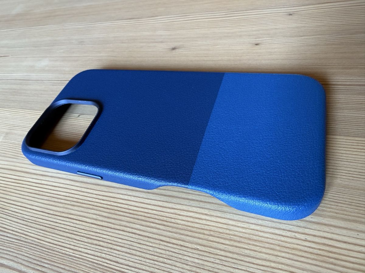 Cover & Protezioni schermo: iPhone Hülle für iPhone 16 Pro Max – Usato da Richterswil venduto da Schoetto 2