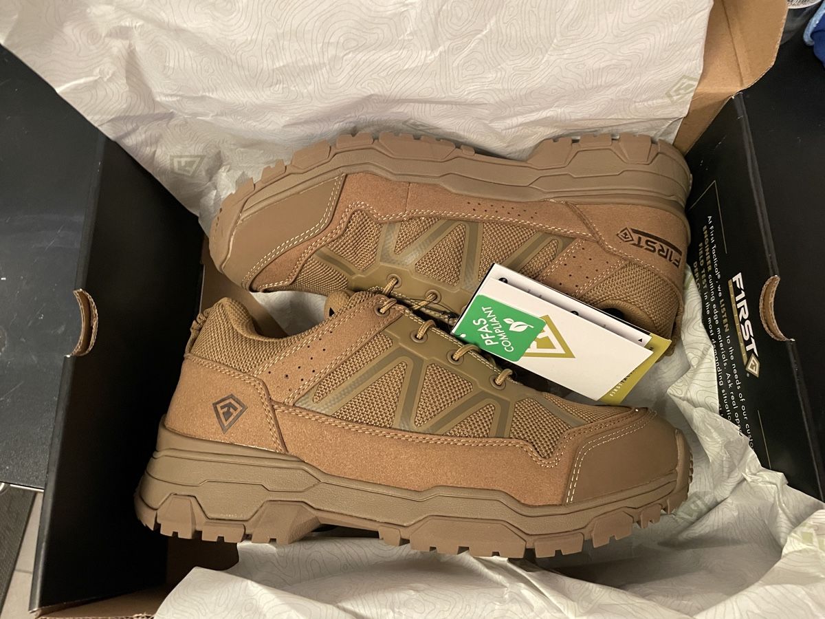 Chaussures hommes: Chaussures First Tactical Coyote – Neuf avec emballage d'origine à La Sarraz par Icarus150