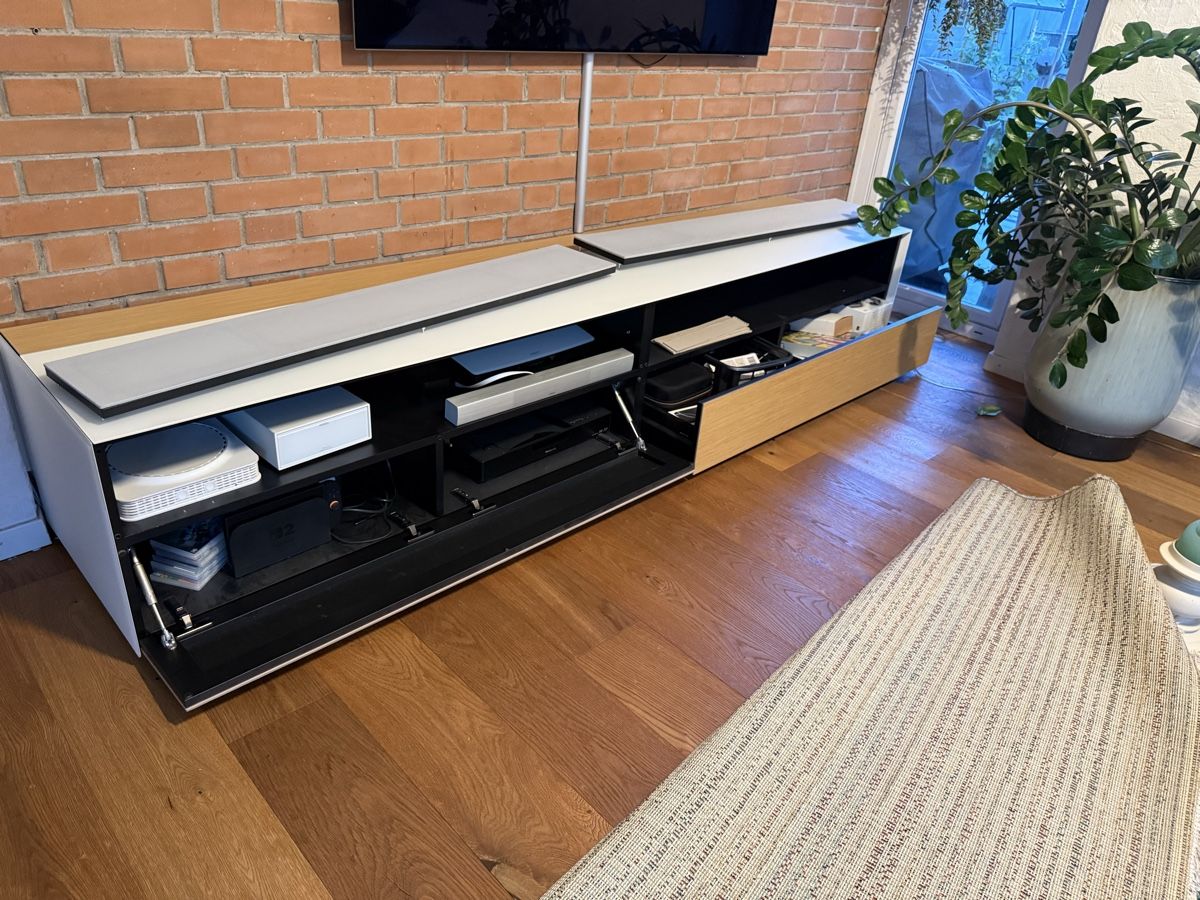 Spectral TV Möbel: Spectral Möbel – Gebraucht aus Bern von Belli03 3