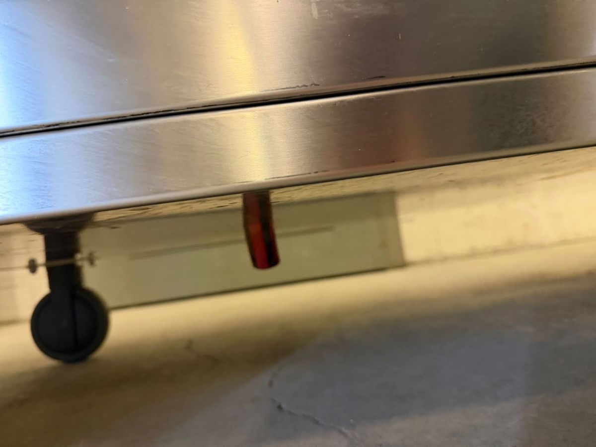 Credenze: Wärmebuffet – Usato da Rupperswil venduto da Tinka88 4