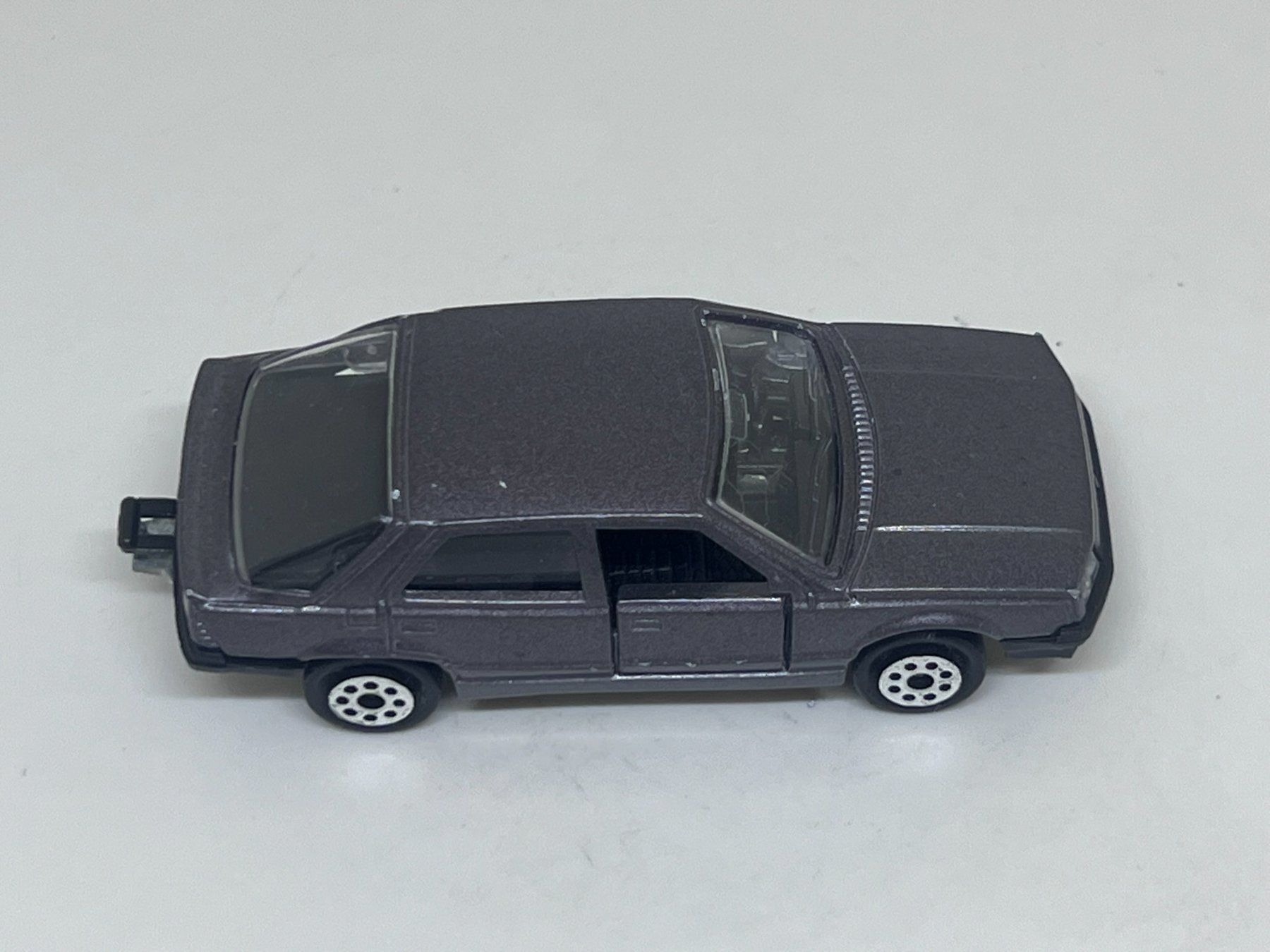 Majorette Modellini d'auto: Majorette Renault 25 #608 – Usato da Wildegg venduto da LaaBoutique 1
