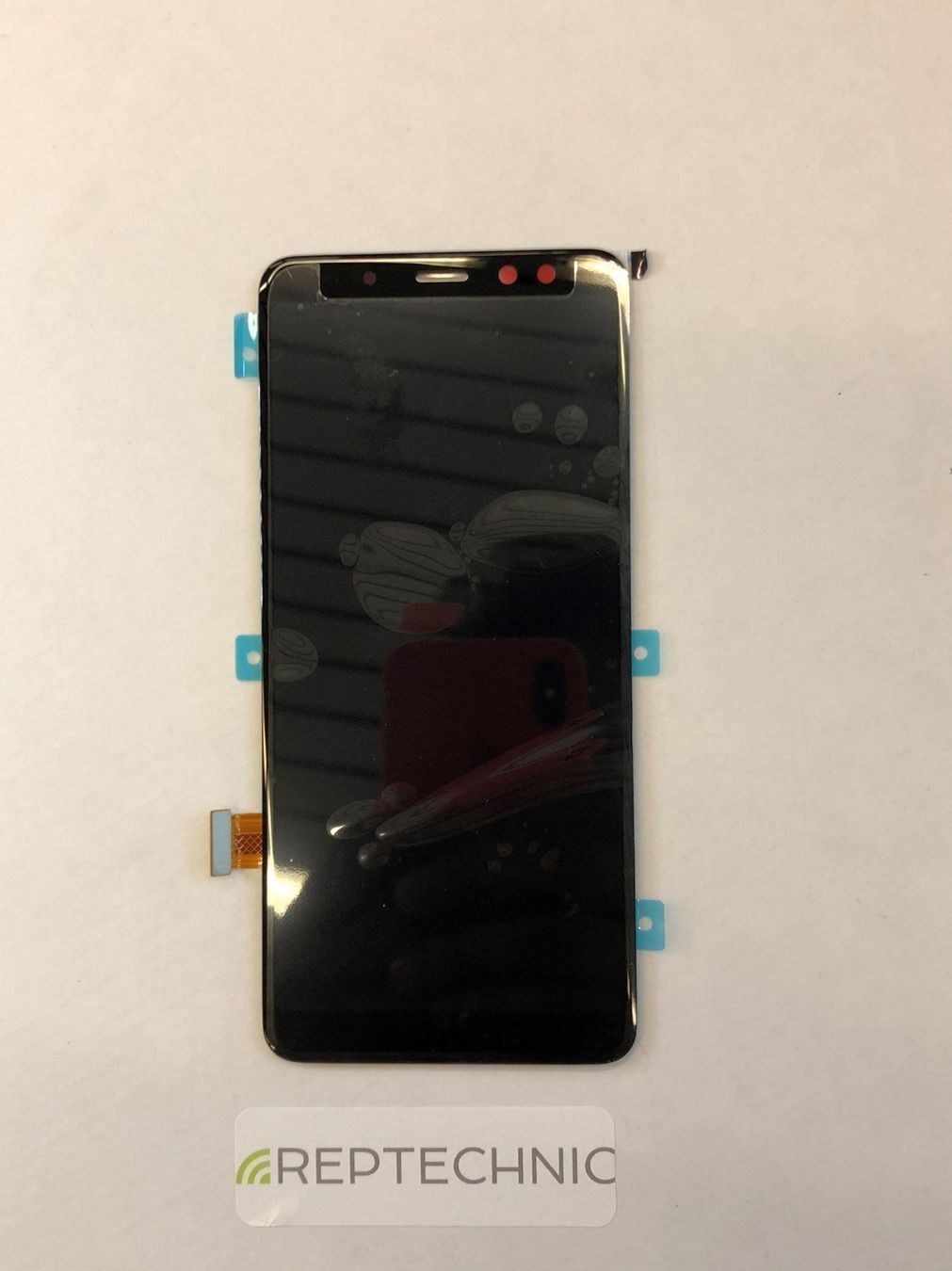 Samsung Telefoni cellulari / Smartphones: Samsung A8 2018 LCD Display schwarz – Nuovo e nell'imballaggio originale da bern venduto da reptechnic 1