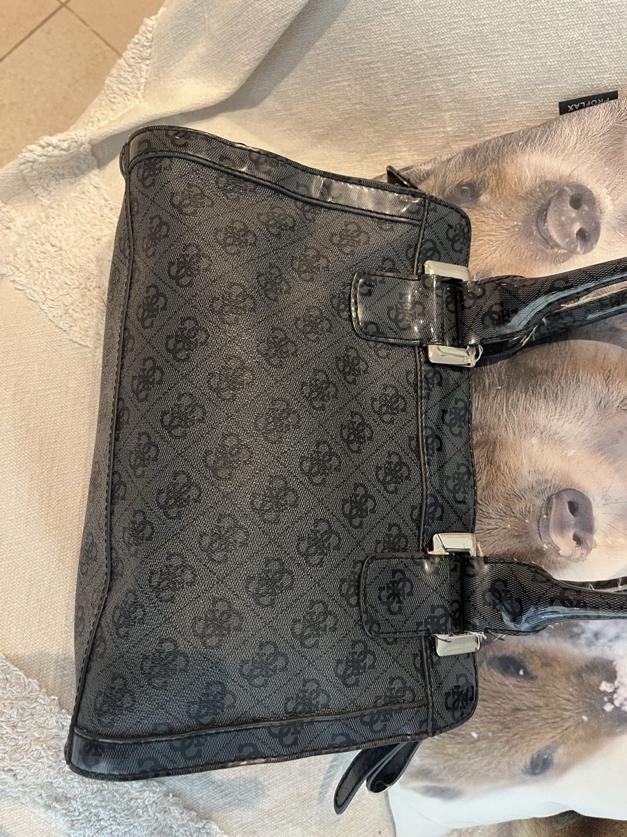 Guess Borse da donna: Guess Tasche – Usato da Turgi venduto da SvetlaM 4