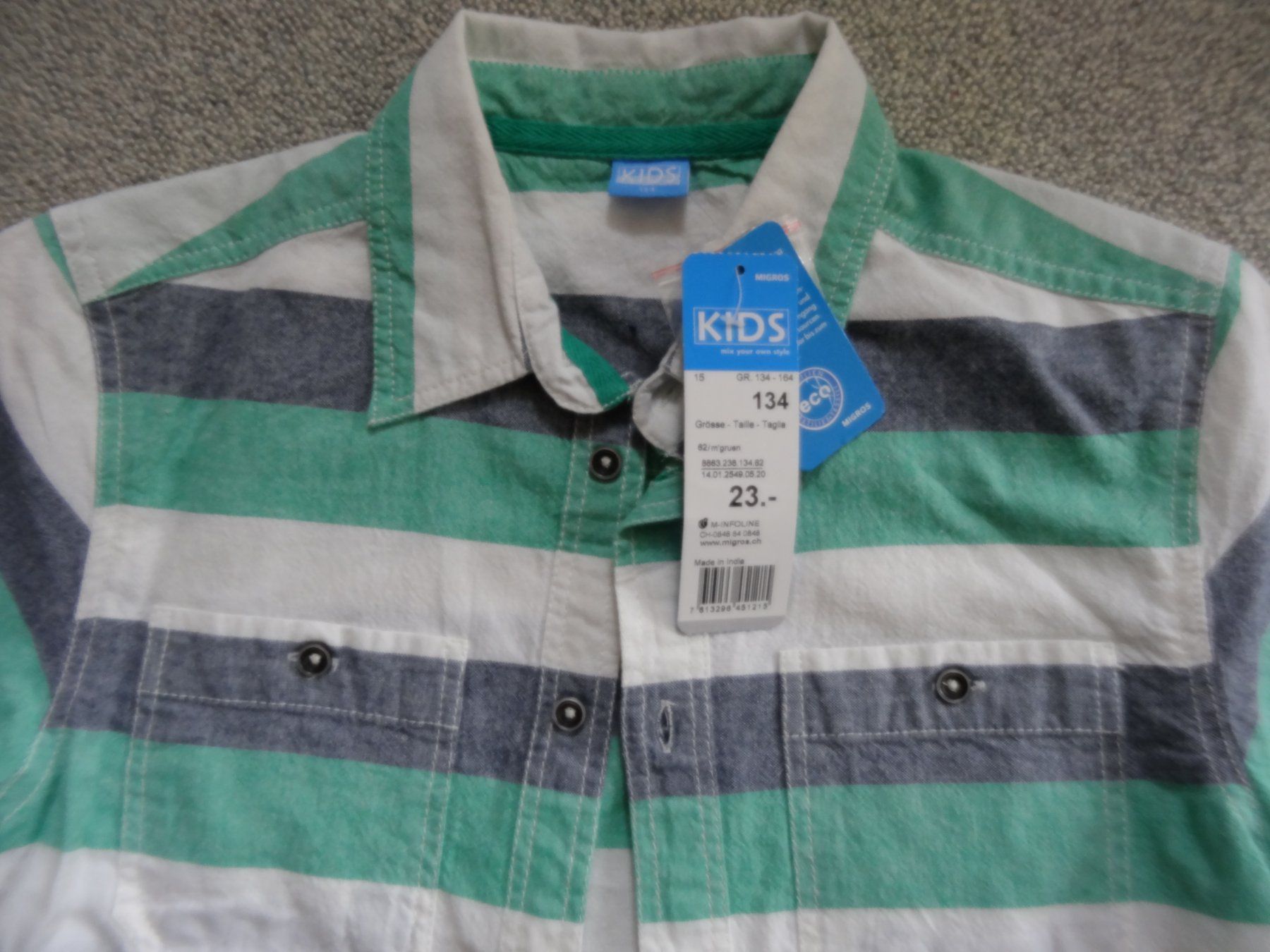 Camicie, T-shirt & Polo: Hemd Gr 134-140  Fabrikneu – Nuovo e nell'imballaggio originale da Rekingen AG venduto da nederland1 1