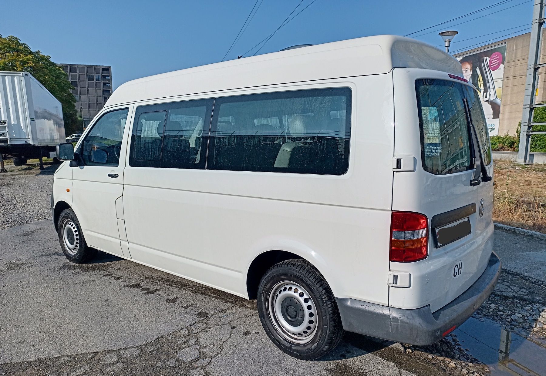 VW Veicoli commerciali: VW T5 (Langversion)–Zuverlässiger Allrounder&Camperbasis – Usato da Basel venduto da RueschMotorColl 2