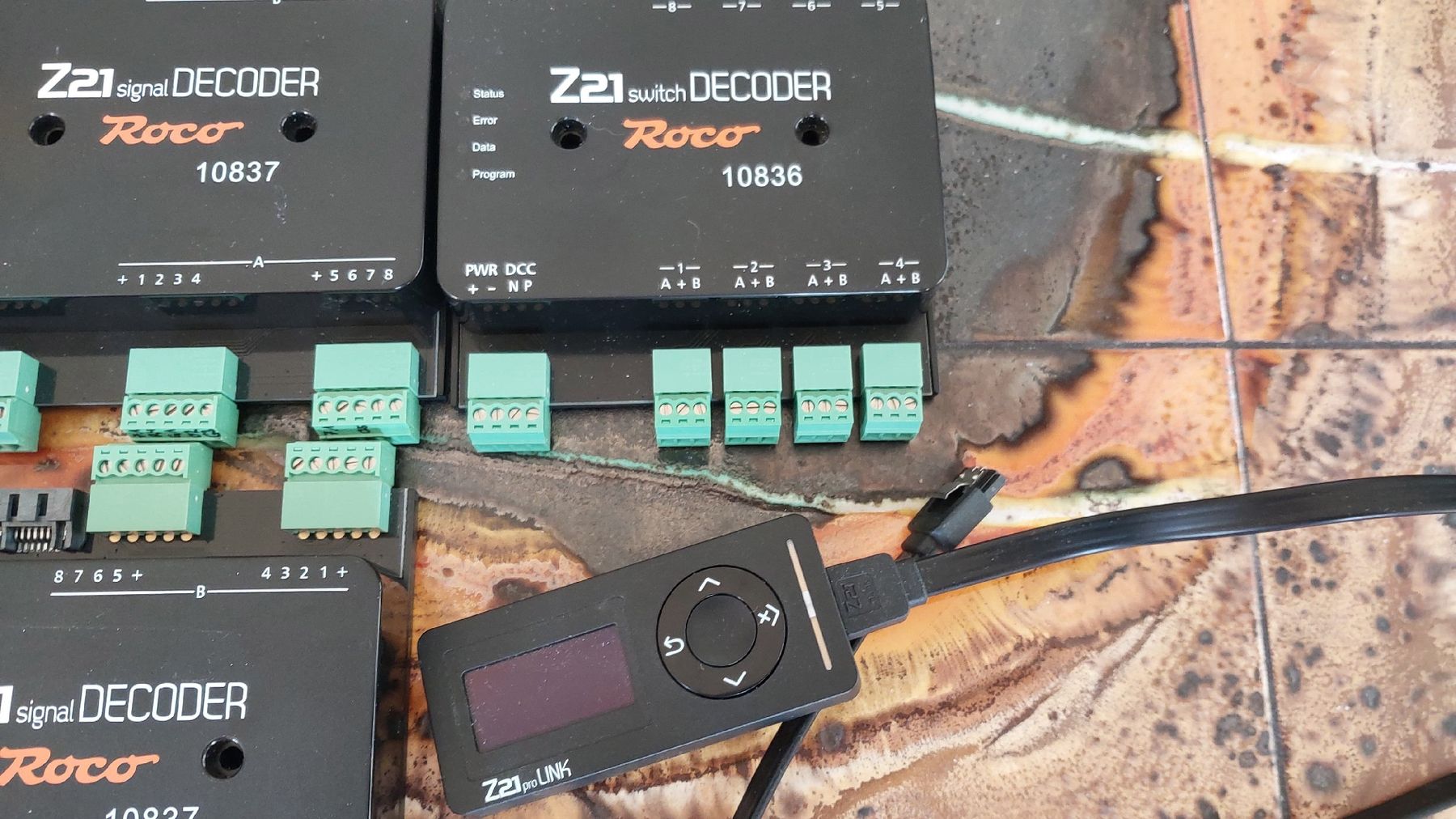 Roco Modellini di ferrovie: Roco Z21 Signal und Switchdecoder mit Linktool – Nuovo (secondo la descrizione) da Brügg BE venduto da Just_standing_here 2