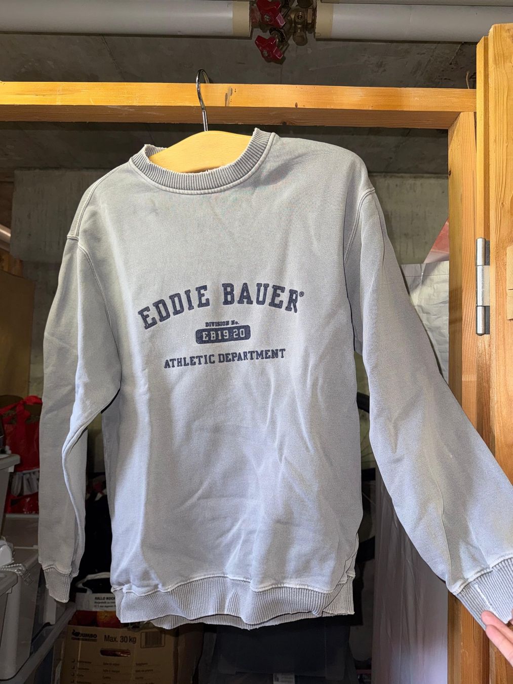 Eddie Bauer Maglioni & Felpe: 🔥Sweatshirt Eddie Bauer grau Pullover Grösse M – Usato da Dottikon venduto da Celina16
