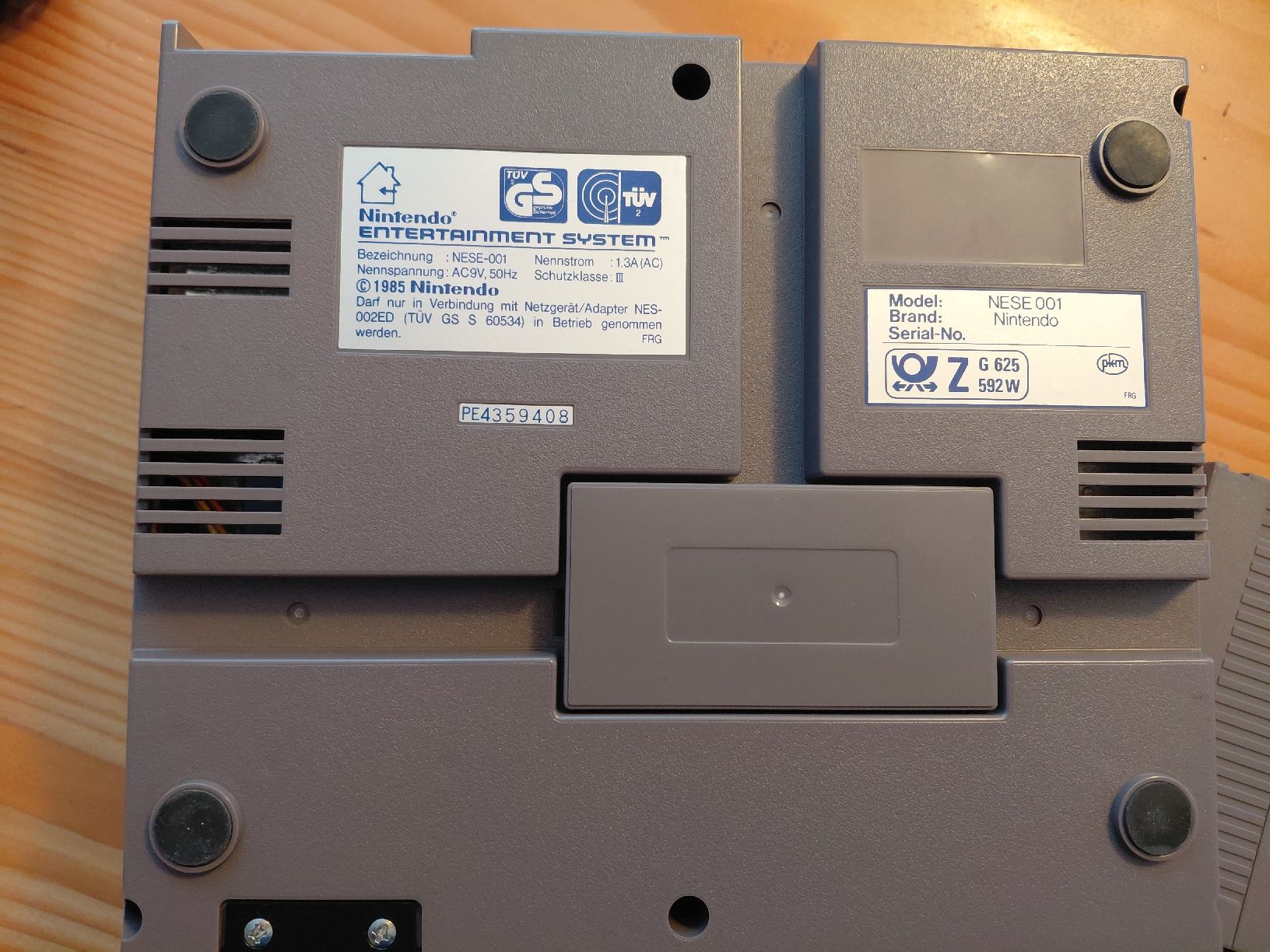 Nintendo Console: Nintendo Entertainment System Konsole Spiele und Controller – Usato da Biglen venduto da mic_pjg6 5