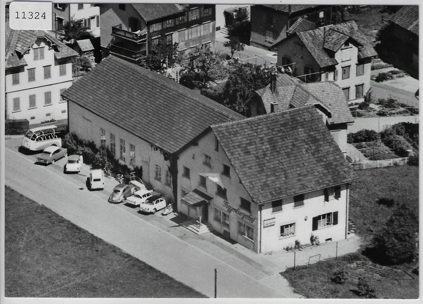 Cartoline postali: Flugaufnahme Rest. Toggenburgerhof – Antico da Ettingen venduto da Kartenplanet