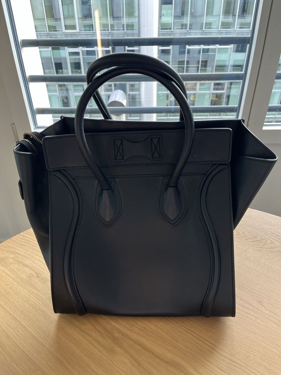 Borse: Celine Black Leather Handbag - Stylish Fall Accessory! – Usato da Zürich venduto da mar_kmc2 1