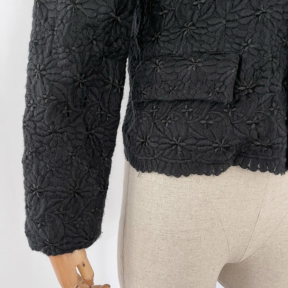 Comme Des Garcons Giacche: COMME DES GARCONS Black Lace Jacket – Nuovo (secondo la descrizione) da Emmen venduto da Avviivva_Com2023 2