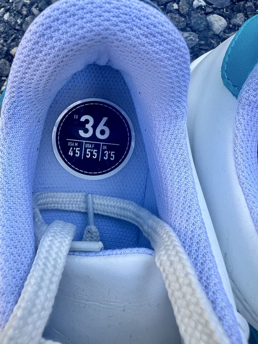 Herrenschuhe: Turnschuhe weiss Grösse 36 – Gebraucht aus Uetendorf von pink2 1