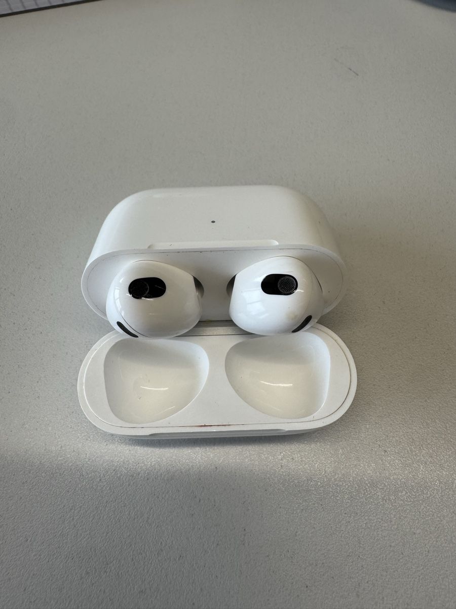 Apple Cuffie: Apple AirPods 3. Generation – Usato da Wängi venduto da Samira.mht 3