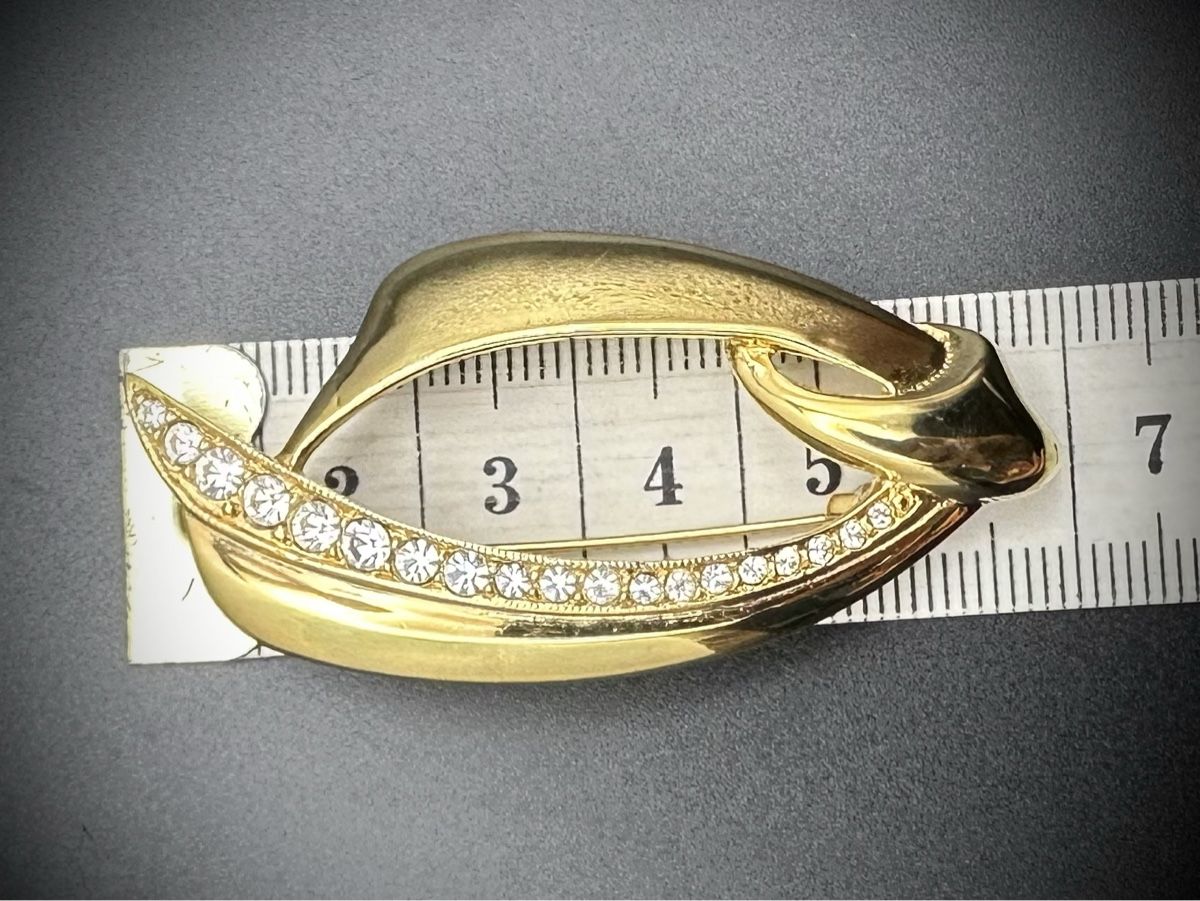 Broschen & Nadeln: Vintage Strass vergoldene Brosche – Gebraucht aus Lamone von LaCantinaMagica 8