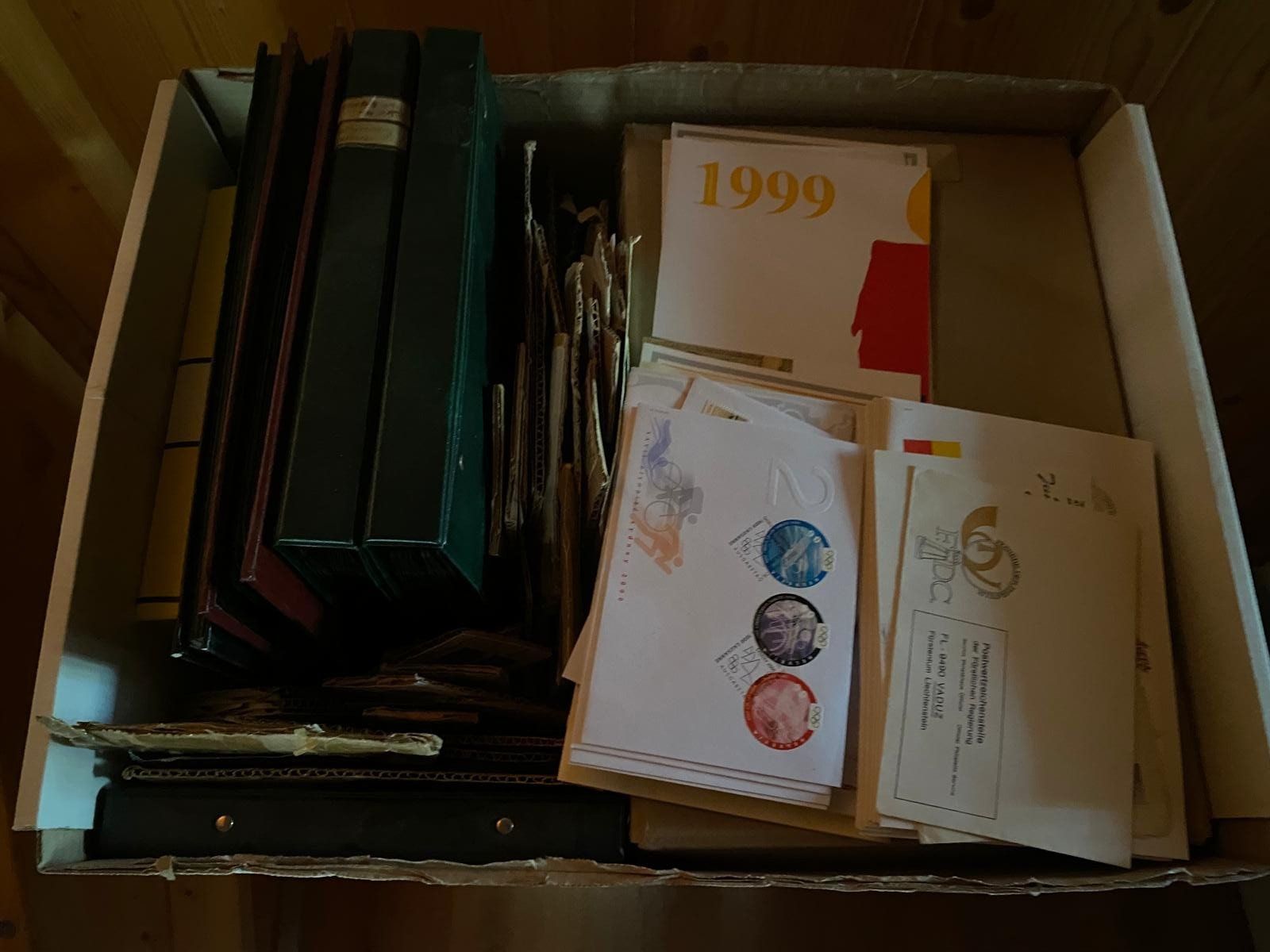 Tous les timbres: Briefmarkensammlung – D'occasion à Degersheim par bau-max 6