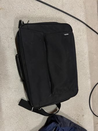 Dicota Laptoptasche schwarz guter Zustand 15 Zoll