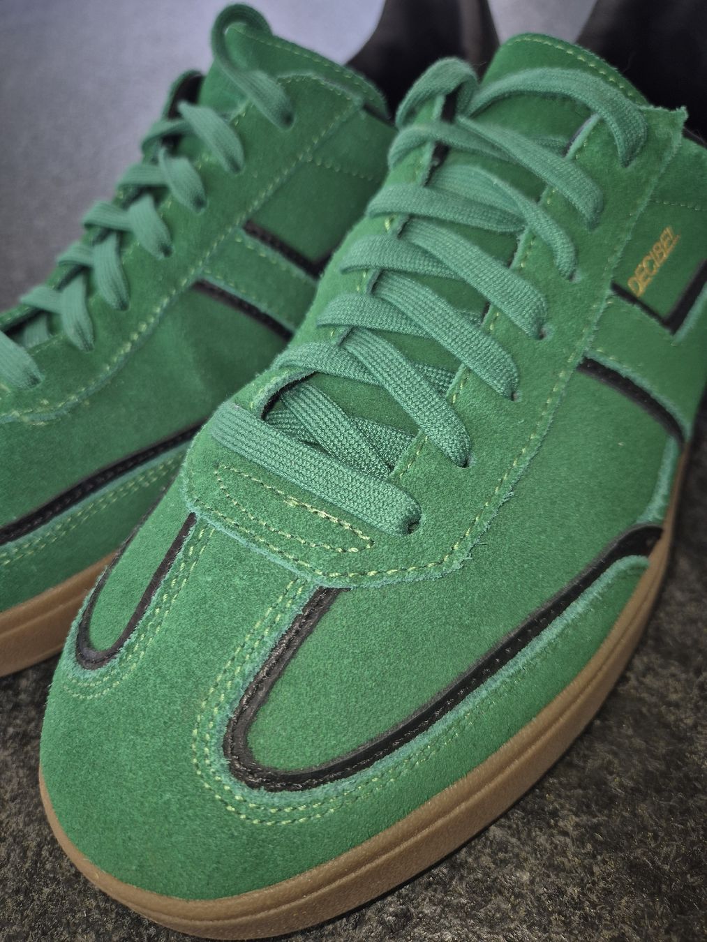 Scarpe da uomo: DECIBEL Sneaker neuwertig Gr 42 – Nuovo (secondo la descrizione) da Hauenstein venduto da Zacherl 6