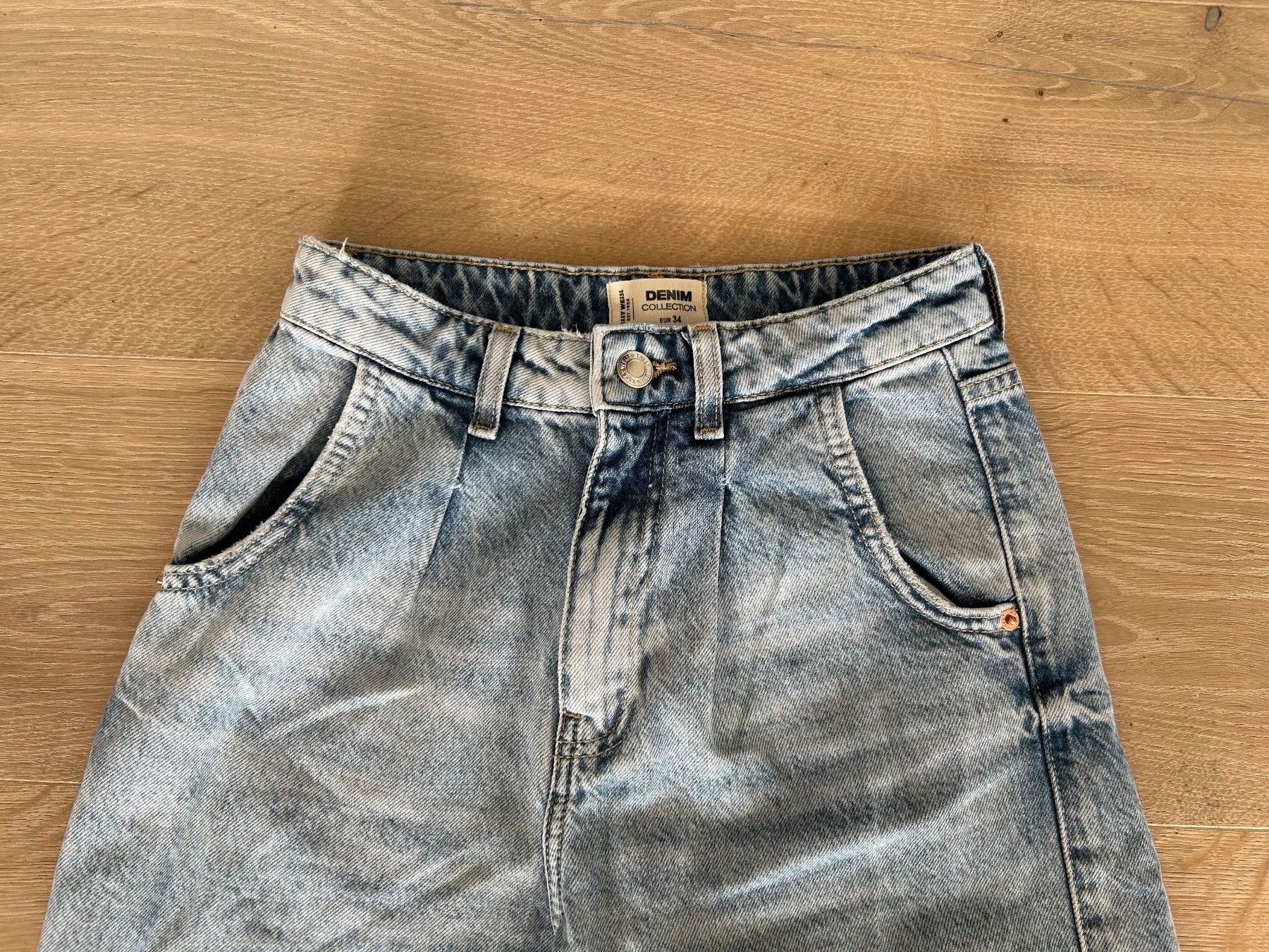 Tally Weijl Pantaloni: Hellblaue Balloon-Jeans Grösse 34 – Usato da Niederhelfenschwil venduto da aur_ms6f 2