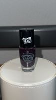 Essence Nagellack - dunkel violett