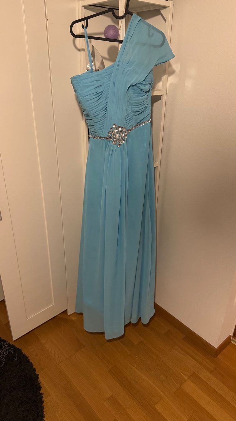 JJ’s House Vestiti: Kleid zu verkaufen – Usato da Bern venduto da Chiara__ 1