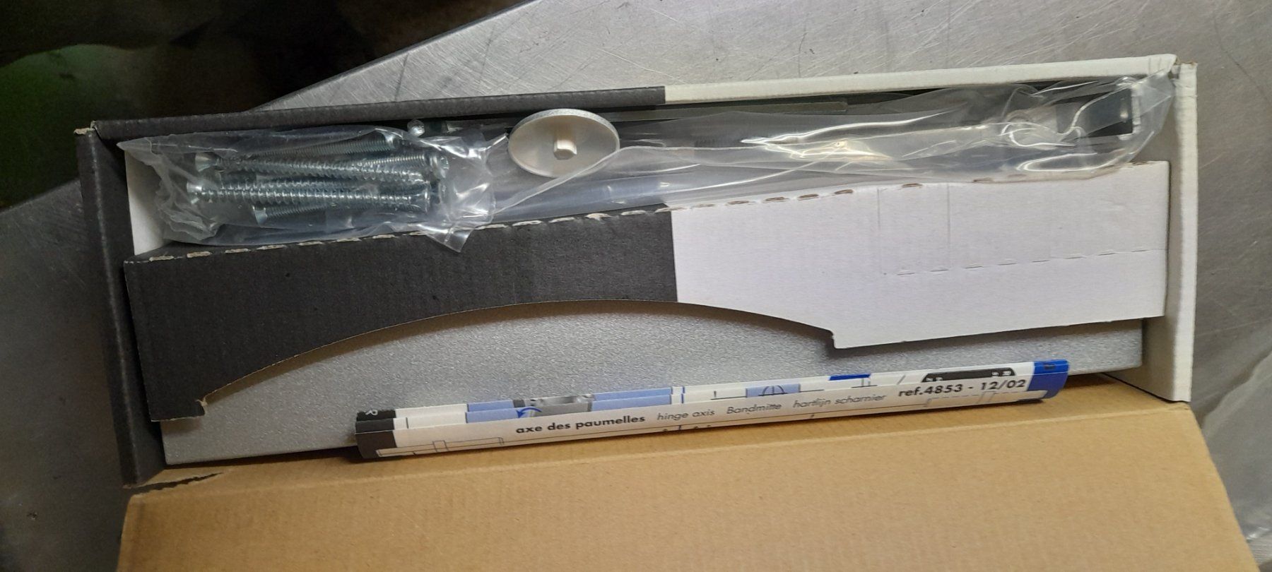 Eisenwaren: Türschliesser neu original verpackt – Neu und originalverpackt aus Stetten AG von TheKu8248 1
