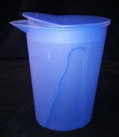 TUPPERWARE Getränkekrug mit Deckel 1 L in Blau