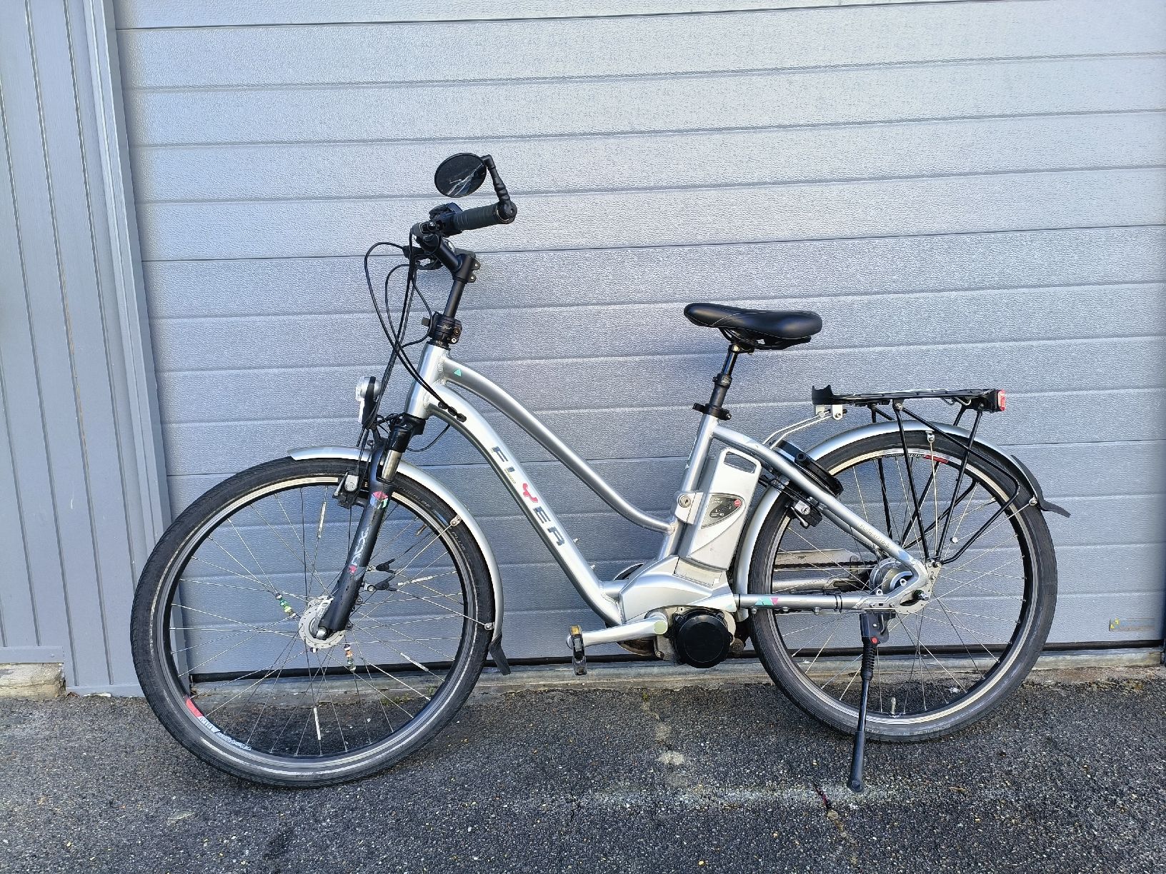 Flyer Biciclette: E Velo Flyer 36 Wolt ( Defekt) – Usato da Trimbach venduto da kar_2m7z 2