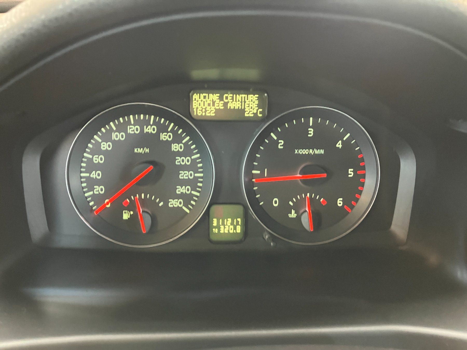Volvo Automobili: VOLVO V50 1.6D DRIVe Start/Stop – Usato da Gampelen venduto da Steuer0 6