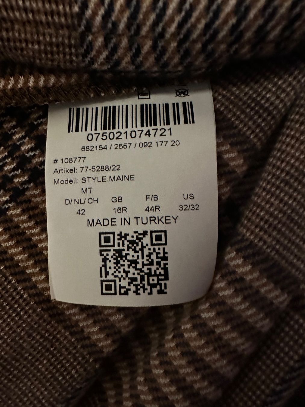 Brax Pantaloni: Brax Hose Karo Damen 42 – Usato da Liestal venduto da Ballybs 4