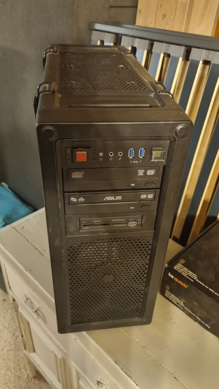 PC mit 580W Netzteil Occasion, neu windows (D'occasion) à Gutenburg ...