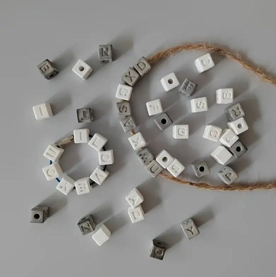 Teglie da forno: Giessform Silikonform Perlen Alphabet Buchstaben – Nuovo e nell'imballaggio originale da Kaltbrunn venduto da schere-stein-papier 2