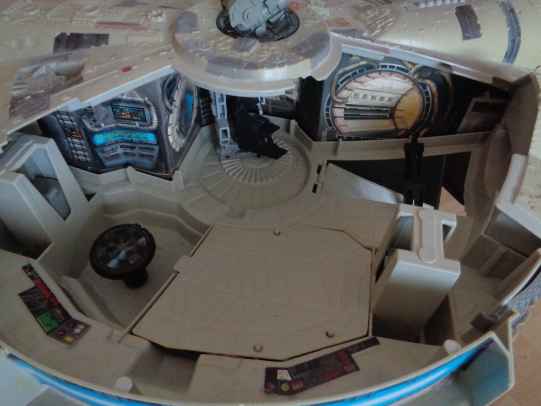 Hasbro Giocattoli: Star Wars Kenner Falcon – Usato da sargans venduto da Angamar 3